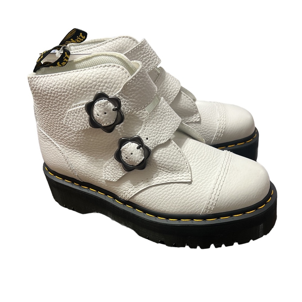 Doc Dr Martens Women's Devon Flower Buckle Platform Boots Sz 10 White Learther - Picture 4 of 11